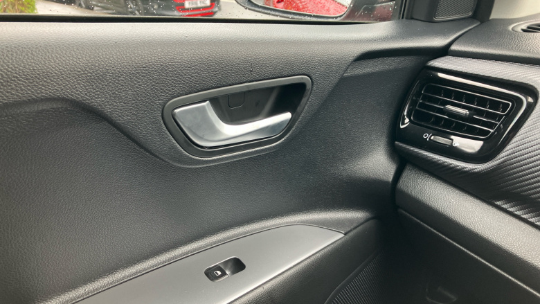 Kia Stonic 1.0T GDi 48V GT-Line S 5dr Petrol Estate